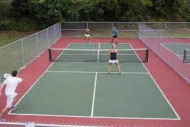 Can you step in the Kitchen in pickleball- Basic guide (2024)